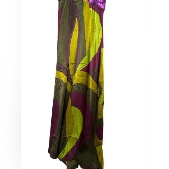 C- Throu Silk Metallic  Halter Neck  Sleeveless Maxi Dress Gown - Picture 4 of 6